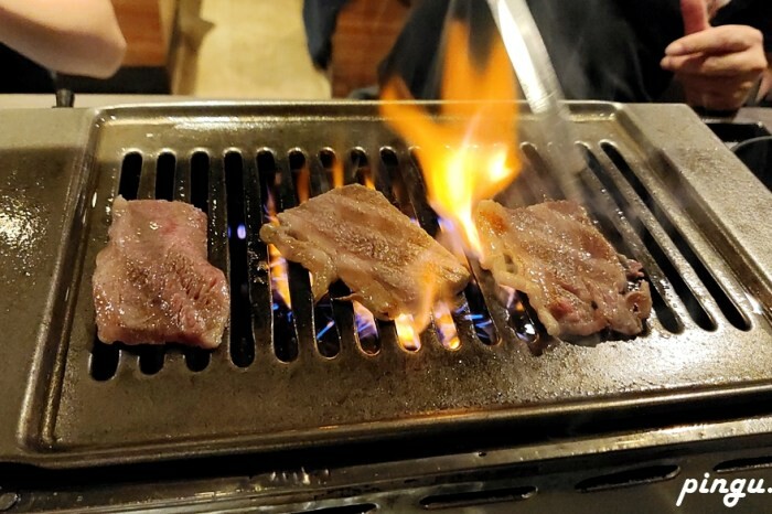 日本沖繩美食|田中果實店 彩虹造型刨冰 夏日芒果聖代好消暑