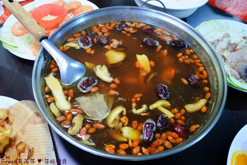 高雄市六龜區高雄旅遊│六龜荖濃溪遊憩旅行│騎乘電輔車吹風過隧道.豐富六龜生態地質│品茗原山茶│荖濃大武壠族文化體驗