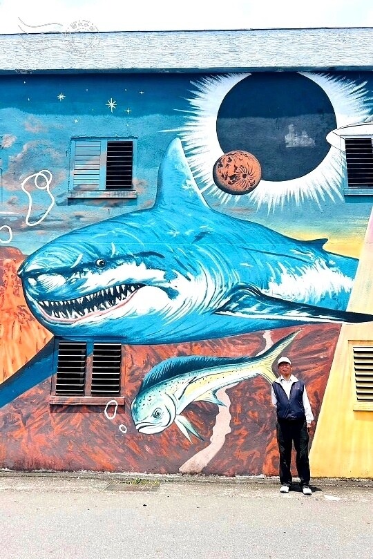 南方澳情人灣彩繪牆