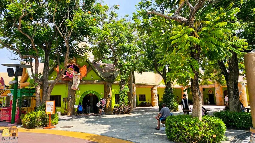 台中市后里區2024麗寶樂園暑假專案住宿+2日馬拉灣、探索世界玩到飽!餓了再到麗寶OUTLET覓食，兩天待在麗寶渡假區很可以