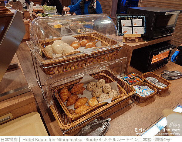 日本【日本旅遊】Hotel Route Inn Nihonmatsu -Route 4-ホテルルートイン二本松 -国道4号-，房型空間不大但是也