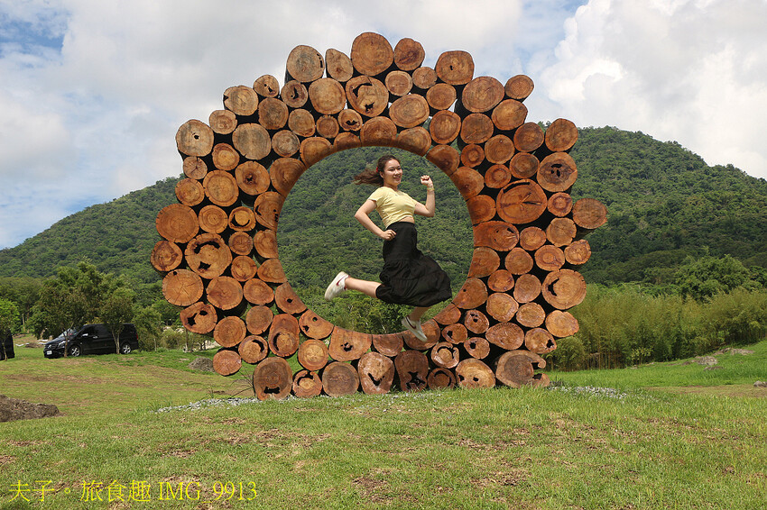 玩不一樣的六十石山金針花季