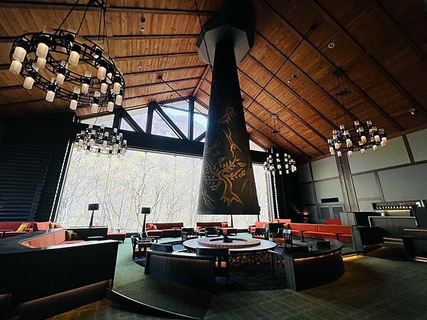 星野奧入瀨溫泉渡假飯店（附交通方式）。在自然生態的溪流邊渡過