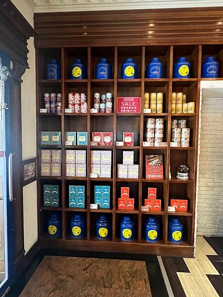 台北捷運東門站半日散策:午餐 古典玫瑰、閒逛來好Lai Hao、下午茶 白水豆花、宇宙生煎、台北清真寺