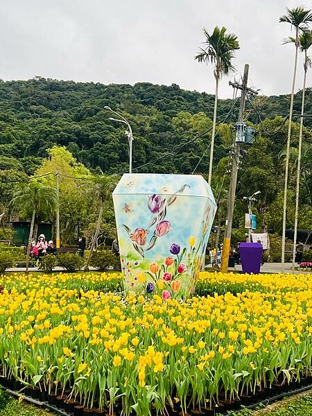 2024年士林官邸公園鬱金香花季:相鬱祈福。鬱金香齊放