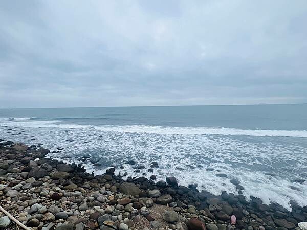 北海岸一日遊:跳石站、石門洞、午餐 Le Qua 公雞餐廳 北海岸一日遊:跳石站、石門洞、午餐 Le Qua 公雞餐廳