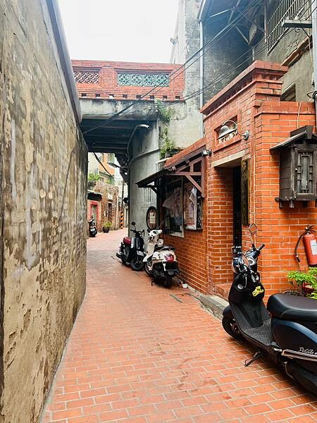 彰化鹿港一趟懷舊古蹟之旅:九曲巷、古厝十宜樓意樓、丁家古厝、