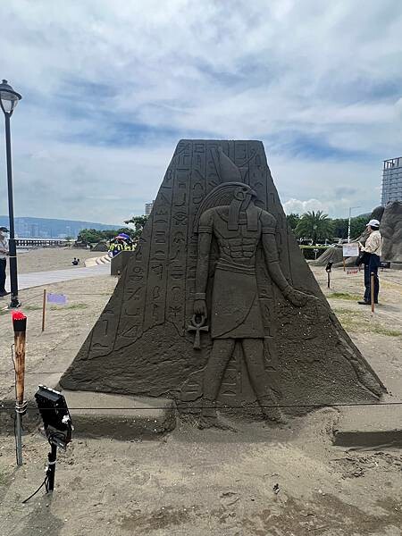 新北市八里一日遊：2023年八里神化沙雕藝術展。挖子尾自然保