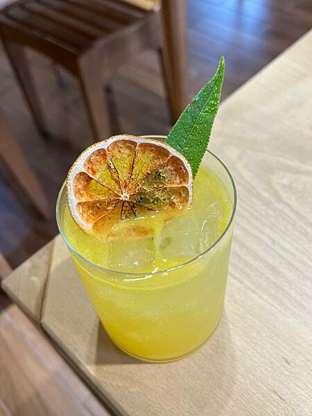 太麻里金崙一日遊:金崙小鎮慢走。LiKa咖啡廳早午餐、太麻里