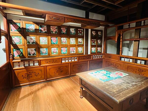 嘉義市步行路線：阿里山檜木的檜意森活村、藝術家王文志的森林之