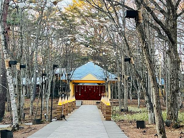 2023年日本長野縣輕井澤星野渡假飯店浪漫聖誕活動:杉樹廣場