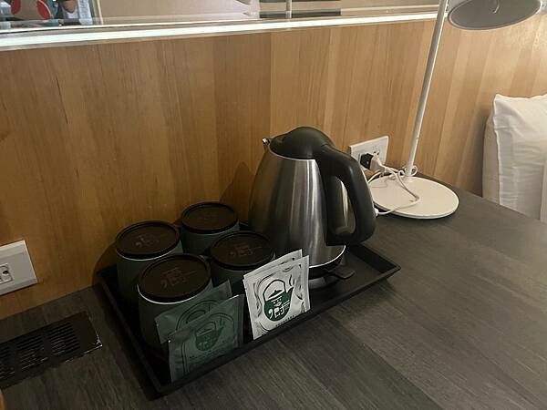 台南市中西區文青特色旅宿：古根嚼旅 roots chew i