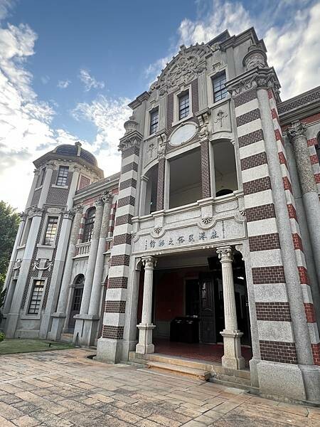 彰化鹿港一趟懷舊古蹟之旅:九曲巷、古厝十宜樓意樓、丁家古厝、