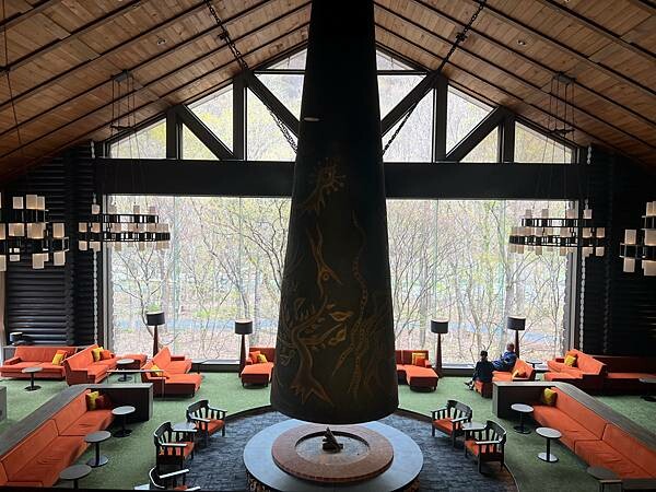 星野奧入瀨溫泉渡假飯店（附交通方式）。在自然生態的溪流邊渡過