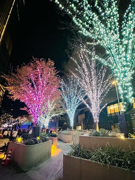 2023年日本東京聖誕燈飾:丸之內東京車站周邊。日比谷東京中 2023年日本東京聖誕燈飾:丸之內東京車站周邊。日比谷東京中