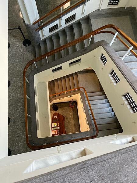 悠閒的嘉義市步行路線：嘉義市立美術館、昭和J11咖啡館｜台東