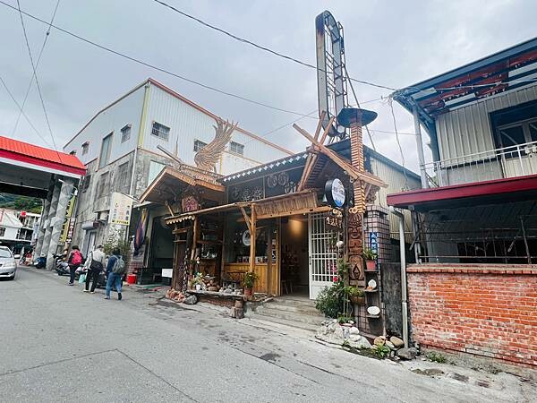 太麻里金崙一日遊:金崙小鎮慢走。LiKa咖啡廳早午餐、太麻里