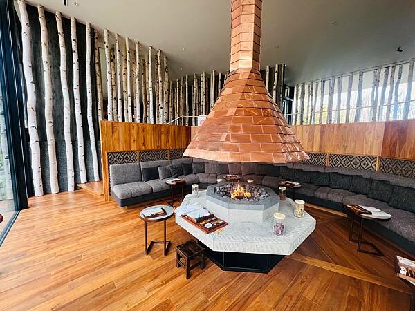 四季如畫的北海道白老町。波羅多湖畔旁的「星野。界 波羅多渡假