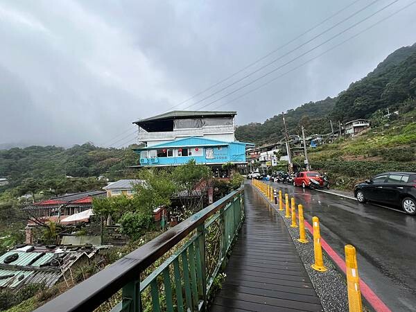 台北貓空景觀咖啡廳：生活在他方夜貓店。深山裡營業至凌晨2點的