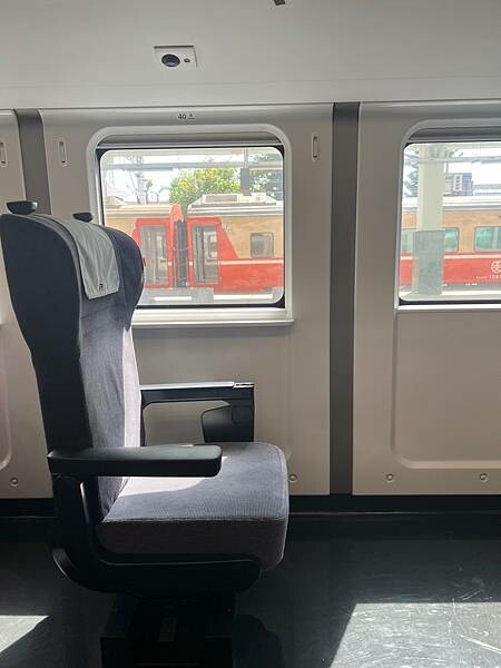 台東去嘉義:自強騰雲座艙商務艙開箱|台東嘉義宜蘭遊記