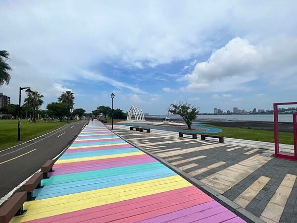 新北市八里一日遊：2023年八里神化沙雕藝術展。挖子尾自然保