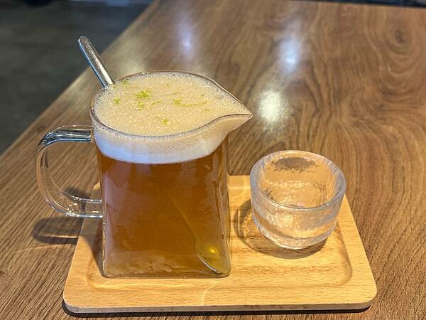 台北貓空景觀咖啡廳：生活在他方夜貓店。深山裡營業至凌晨2點的