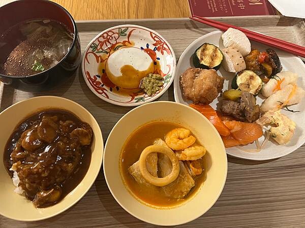 星野奧入瀨溫泉渡假飯店（附交通方式）。在自然生態的溪流邊渡過