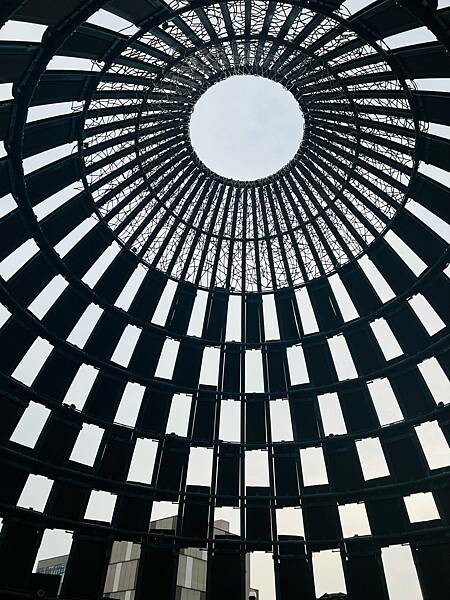 嘉義市步行路線：阿里山檜木的檜意森活村、藝術家王文志的森林之