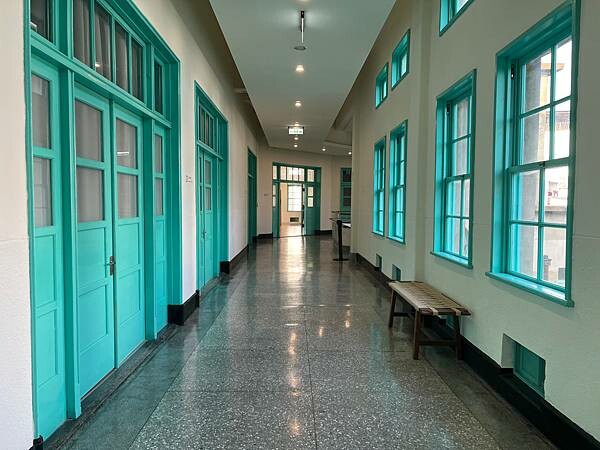 悠閒的嘉義市步行路線：嘉義市立美術館、昭和J11咖啡館｜台東