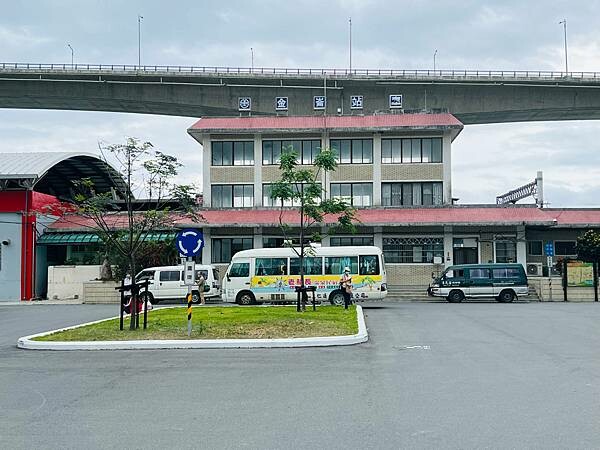 太麻里金崙一日遊:金崙小鎮慢走。LiKa咖啡廳早午餐、太麻里