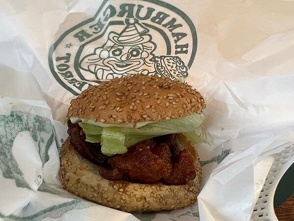 2023年北海道函館五稜郭櫻花季:熱情的盛開。推薦日本好吃的