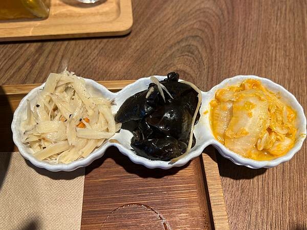 台北貓空景觀咖啡廳：生活在他方夜貓店。深山裡營業至凌晨2點的