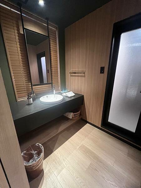 星野奧入瀨溫泉渡假飯店（附交通方式）。在自然生態的溪流邊渡過