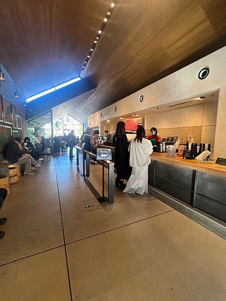 東京近郊小江戶川越一日遊:歷史老式建築物的川越藏造老街。老街