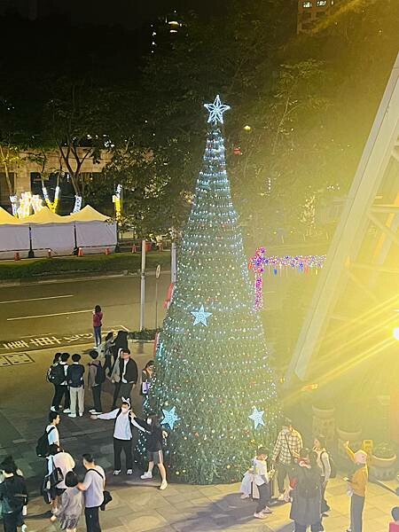 2023年新北耶誕城燈飾。走走逛逛