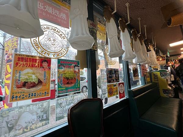 2023年北海道函館五稜郭櫻花季:熱情的盛開。推薦日本好吃的