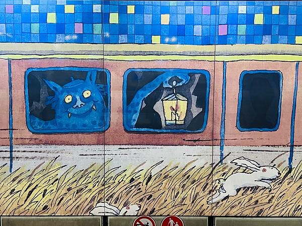 台北美麗超好拍照的捷運站：南港站幾米彩繪