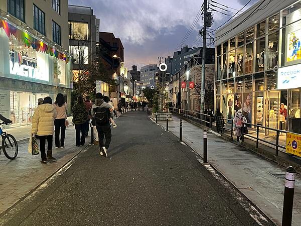 表參道涉谷一日遊攻略:涉谷S KY。表參道 gariguet