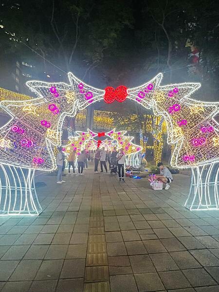 2023年新北耶誕城燈飾。走走逛逛