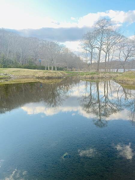 四季如畫的北海道白老町。波羅多湖畔旁的「星野。界 波羅多渡假