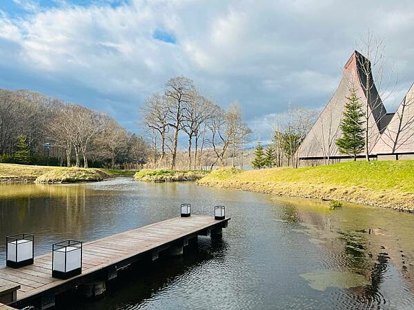四季如畫的北海道白老町。波羅多湖畔旁的「星野。界 波羅多渡假