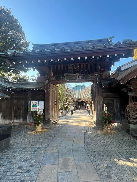 東京近郊小江戶川越一日遊:歷史老式建築物的川越藏造老街。老街