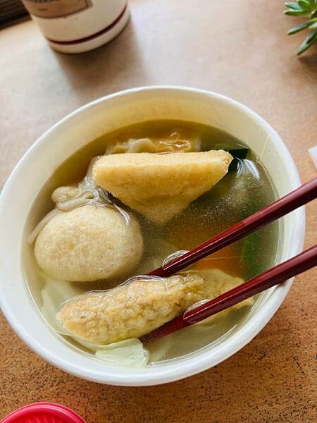 台北市內湖捷運站碧山巖。輕鬆漫慢遊。輕旅行:白石湖吊橋、午餐