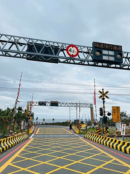 太麻里金崙一日遊:金崙小鎮慢走。LiKa咖啡廳早午餐、太麻里