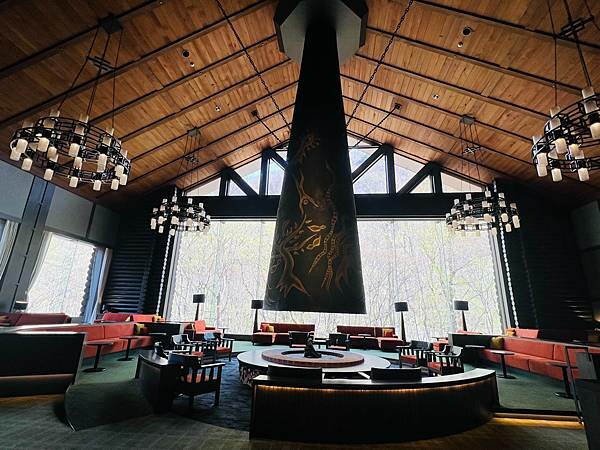 星野奧入瀨溫泉渡假飯店（附交通方式）。在自然生態的溪流邊渡過