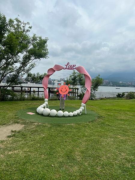 新北市八里一日遊：2023年八里神化沙雕藝術展。挖子尾自然保