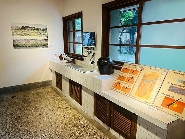 台南遊記:吐司吐司早餐店。水交社文化園區。莉莉水果