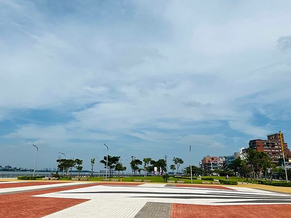 新北市八里一日遊：2023年八里神化沙雕藝術展。挖子尾自然保