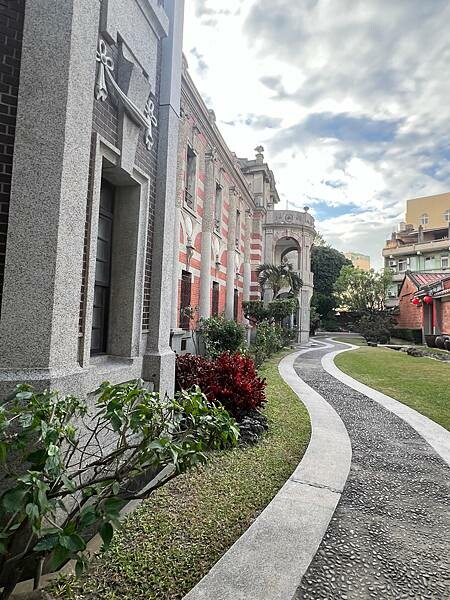 彰化鹿港一趟懷舊古蹟之旅:九曲巷、古厝十宜樓意樓、丁家古厝、