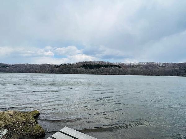 四季如畫的北海道白老町。波羅多湖畔旁的「星野。界 波羅多渡假